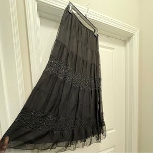 Metaphor Black Lace & Polyester Skirt, w/Chiffon lining, Elastic waist, Size Med